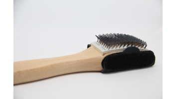 Shoe Brush/krikadance