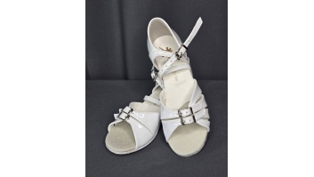 ОБУВЬ ДЛЯ ДЕВОЧЕК KD