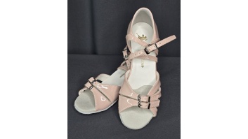 ОБУВЬ ДЛЯ ДЕВОЧЕК  KD